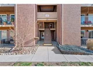 Photo #3: 7100008 Listing