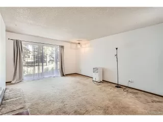 Photo #4: 7100944 Listing