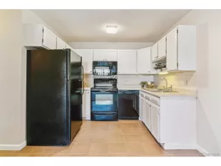 Photo #6: 7101127 Listing