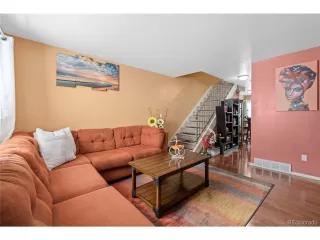 Photo #4: 7103157 Listing