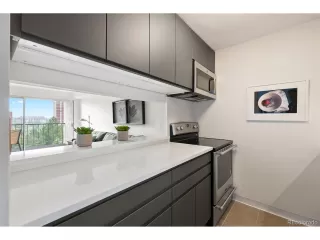 Photo #6: 7104019 Listing 