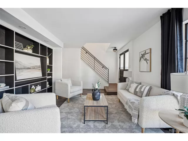 MLS: 7104989 Condo For Sale