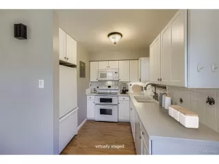 Photo #3: 7105789 Listing