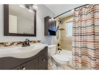 Photo #5: 7105789 Listing