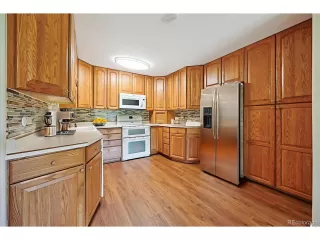 Photo #5: 7106161 Listing 