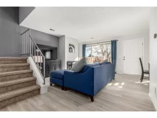 Photo #4: 7106293 Listing