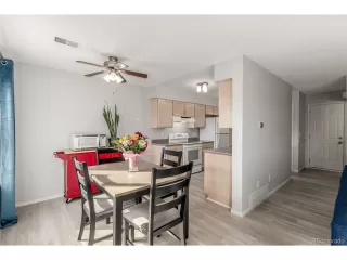 Photo #6: 7106293 Listing