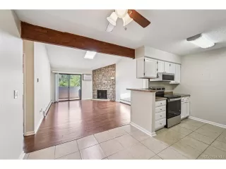 Photo #4: 7109537 Listing