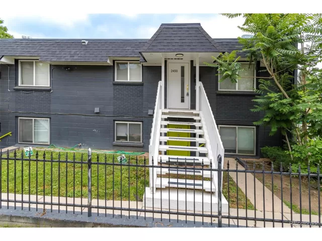 MLS: 7110026 Condo For Sale