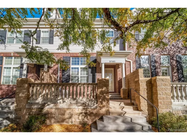 MLS: 7111323 Condo For Sale