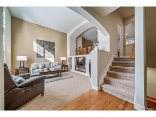 Photo #6: 7111323 Listing