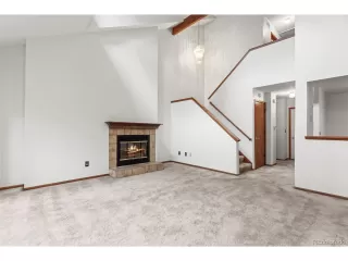 Photo #4: 7114649 Listing 