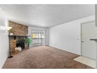 Photo #5: 7115113 Listing