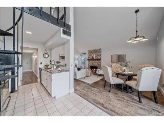 Photo #5: 7117039 Listing 