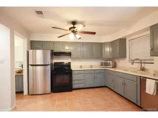 Photo #3: 7117297 Listing 