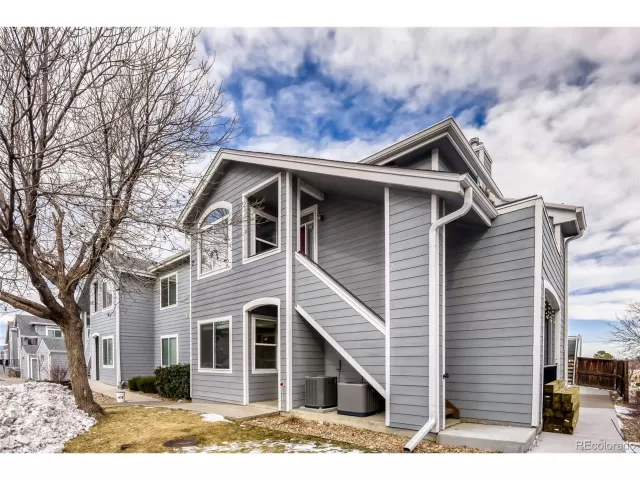 MLS: 7117753 Condo For Sale