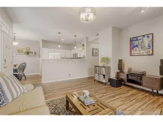 Photo #5: 7117753 Listing 