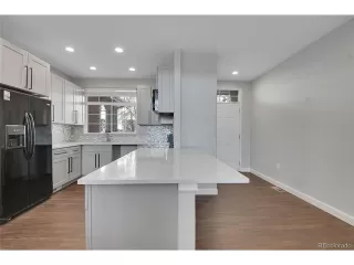 Photo #5: 7118524 Listing