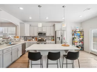Photo #5: 7119192 Listing 