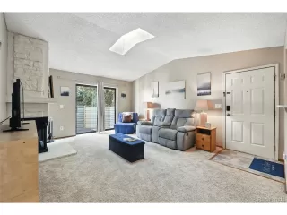 Photo #3: 7119882 Listing