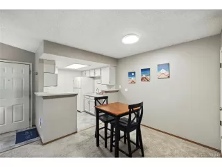 Photo #6: 7119882 Listing