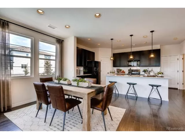 MLS: 7120153 Condo For Sale