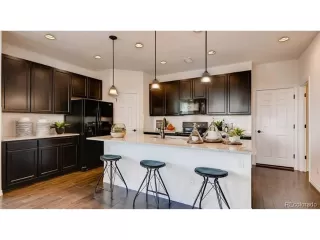 Photo #6: 7120153 Listing