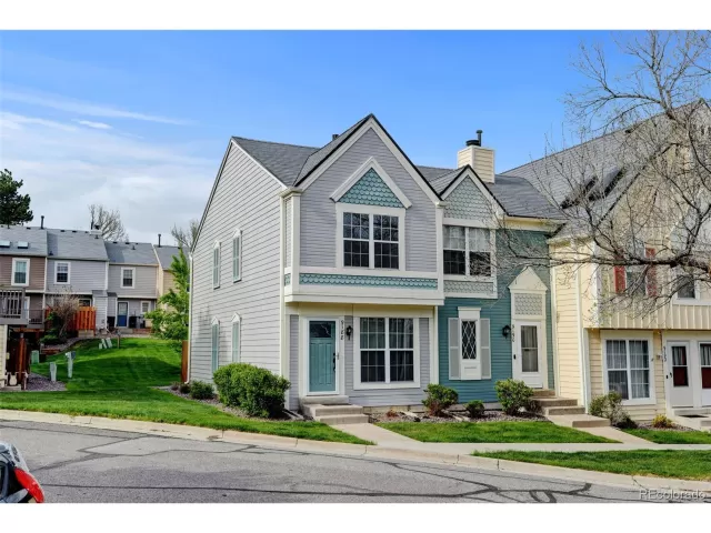 MLS: 7120527 Condo For Sale