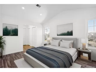 Photo #6: 7120847 Listing