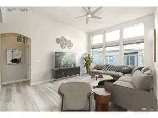 Photo #6: 7122566 Listing