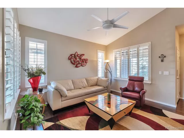 MLS: 7122788 Condo For Sale