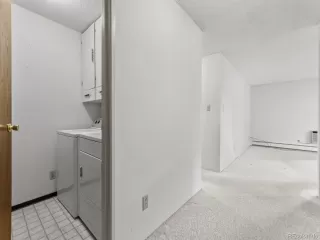 Photo #6: 7122790 Listing