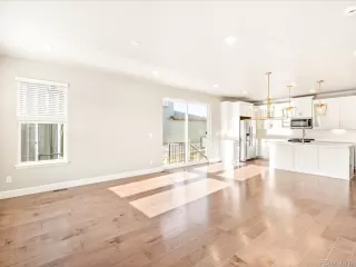 Photo #4: 7123314 Listing