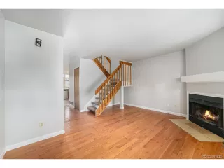 Photo #2: 7125990 Listing