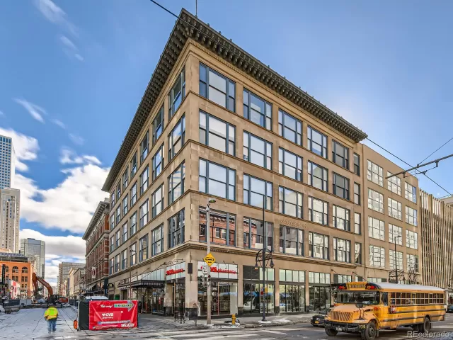 MLS: 7128494 Condo For Sale