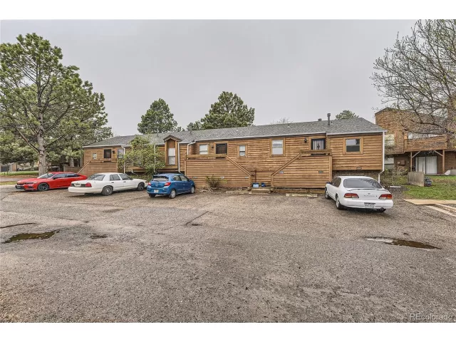 MLS: 7129766 Condo For Sale