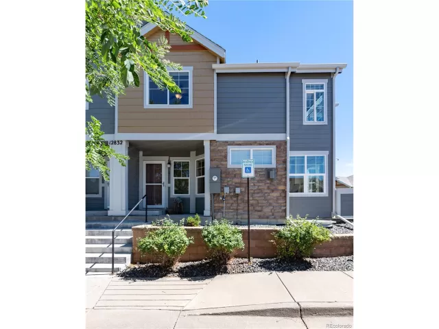 MLS: 7130728 Condo For Sale