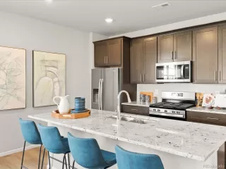 Photo #2: 7134141 Listing 