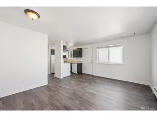 Photo #6: 7137594 Listing