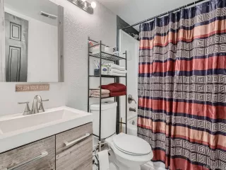 Photo #5: 7141308 Listing 