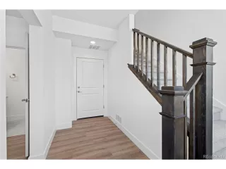 Photo #5: 7146200 Listing