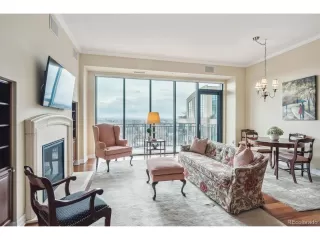 Photo #5: 7146497 Listing