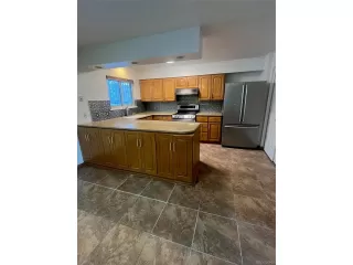 Photo #2: 7146915 Listing