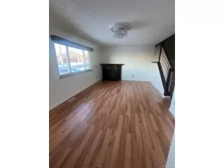 Photo #5: 7146915 Listing