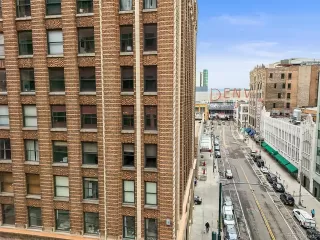 Photo #2: 7147467 Listing 