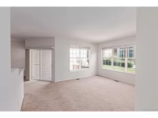 Photo #5: 7151874 Listing