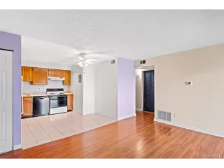 Photo #3: 7152608 Listing