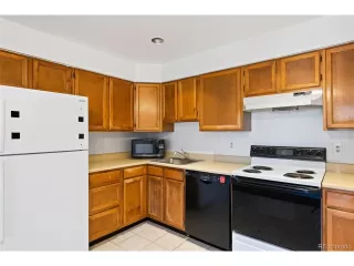 Photo #6: 7152608 Listing