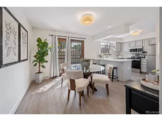 Photo #5: 7154199 Listing