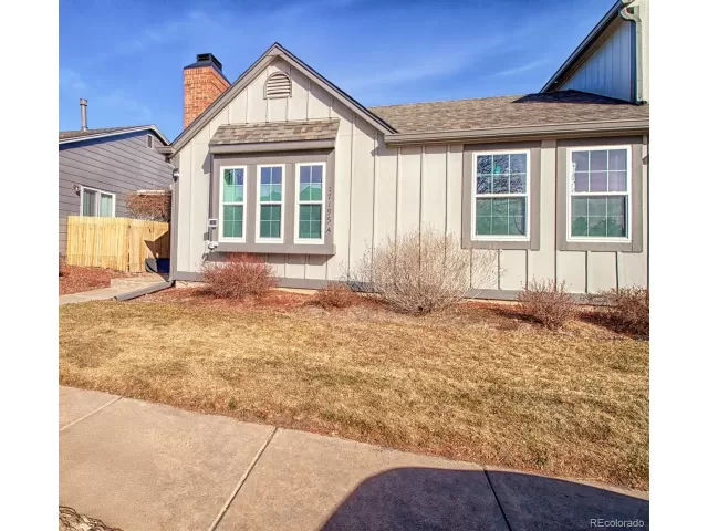 MLS: 7154546 Condo For Sale